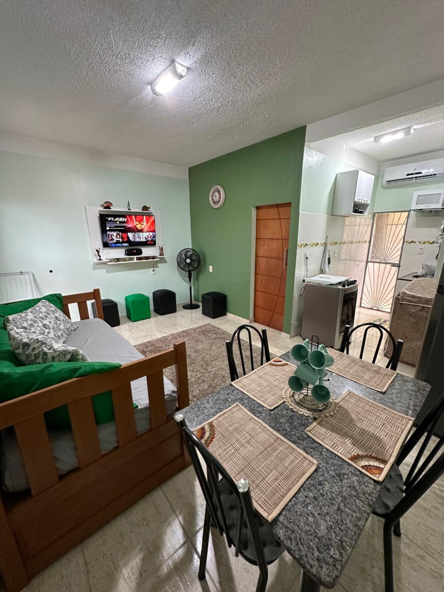 Apto Mobiliado Confortavel 04 Apartamento *
